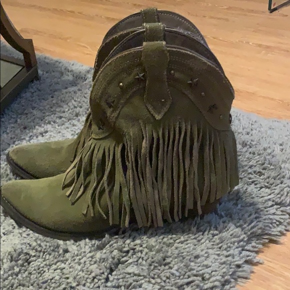 Used Very Volatile Green Leather Bootie Sz 10 - Picture 5 of 13